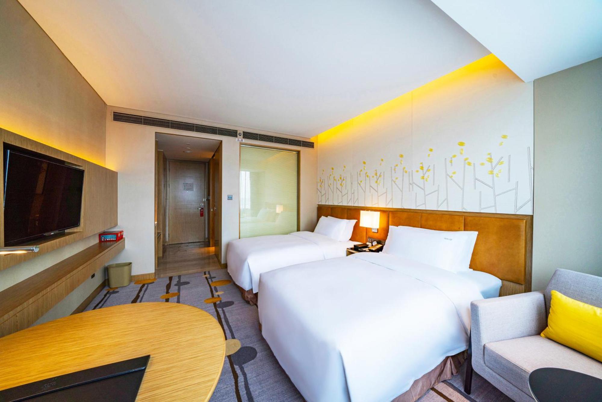 Holiday Inn Shaoguan Downtown By Ihg ภายนอก รูปภาพ